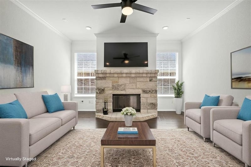 512 Lady Swiss LN, Hutto, TX 78634