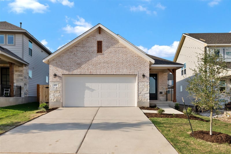 157 Clover BND, Liberty Hill, TX 78642
