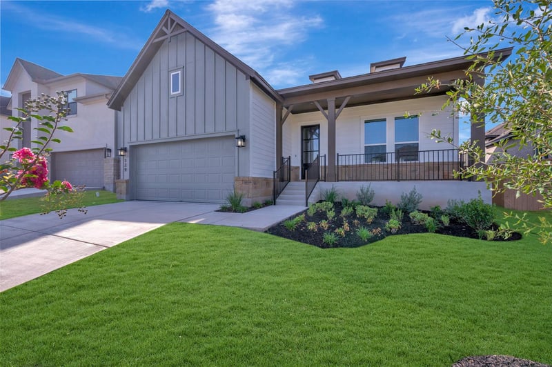 129 Pinyon Pine DR, Bastrop, TX 78602