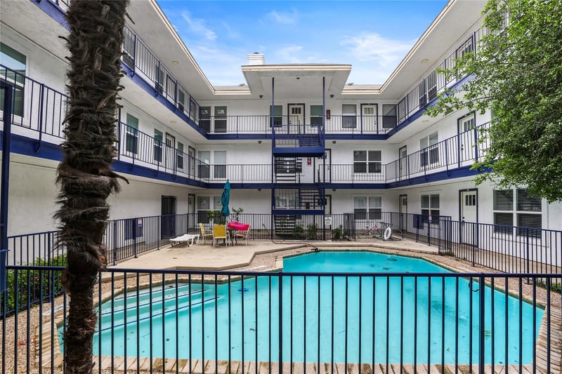 923 41st ST #101, Austin, TX 78751