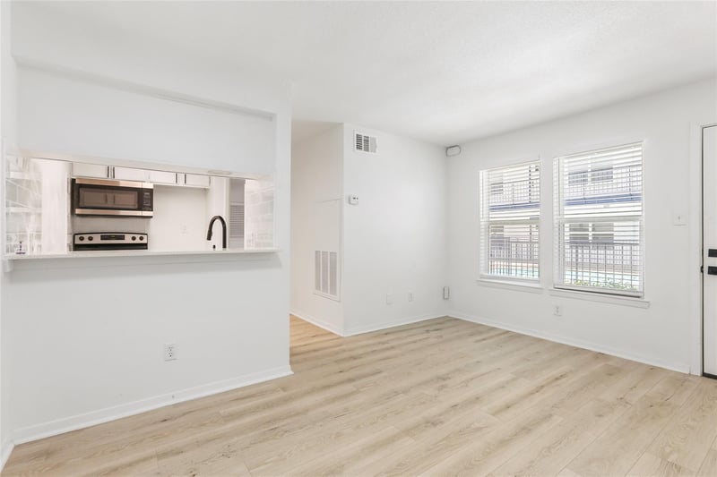 923 41st ST #101, Austin, TX 78751
