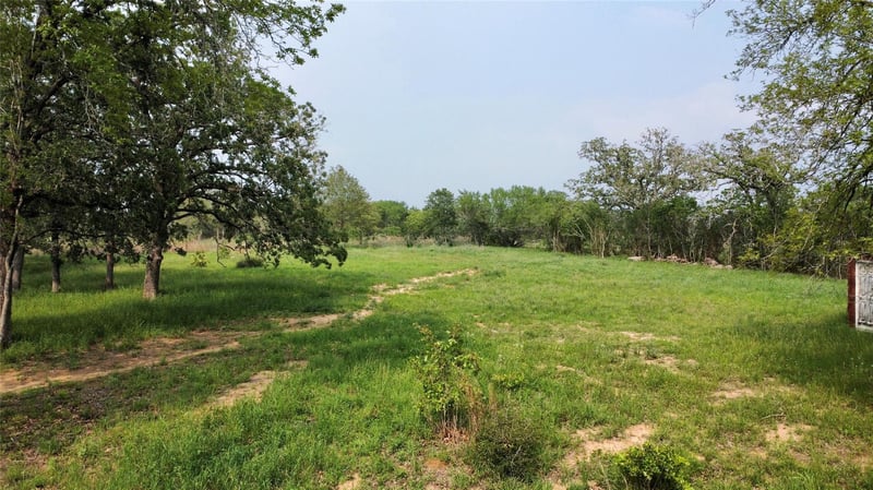 4177 Old Colony Line RD, Lockhart, TX 78644