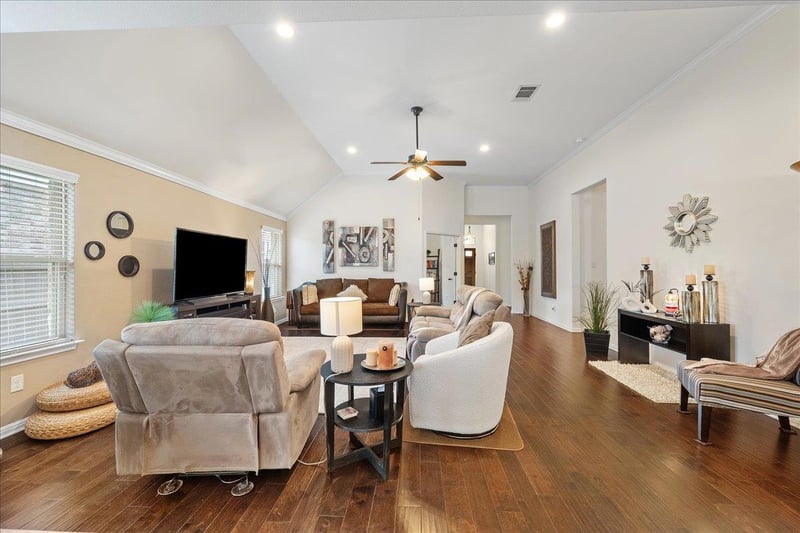 3000 Rio Verde DR, Leander, TX 78641