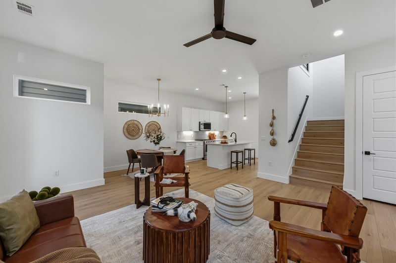 909 Calle Limon #1, Austin, TX 78702