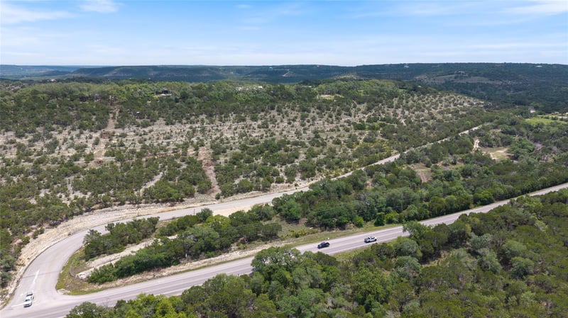 424 Spoke Hollow RD, Wimberley, TX 78676