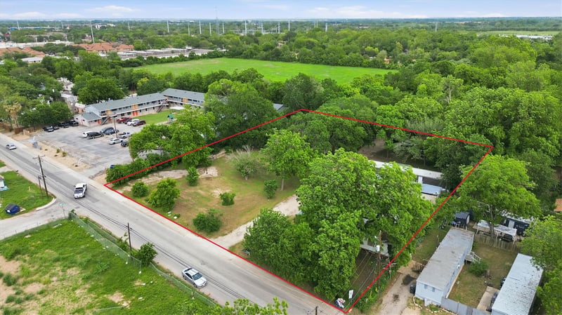 324 Linda DR, San Marcos, TX 78666