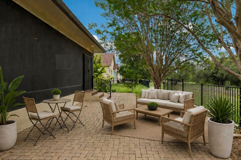109 Crystal Springs DR, Georgetown, TX 78633