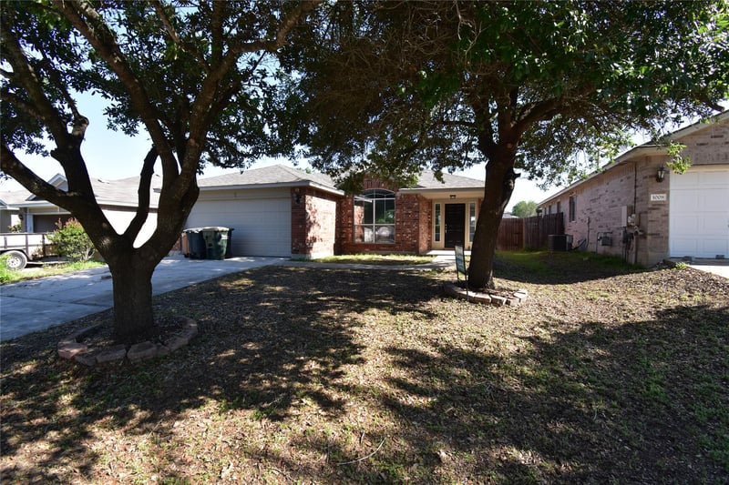 1004 Grey Castle DR, Pflugerville, TX 78660