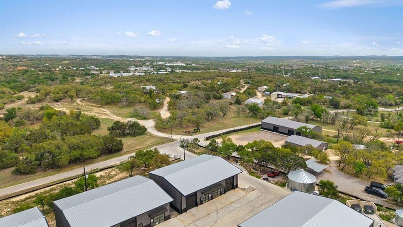 451 Farrell RD #100B, Dripping Springs, TX 78620