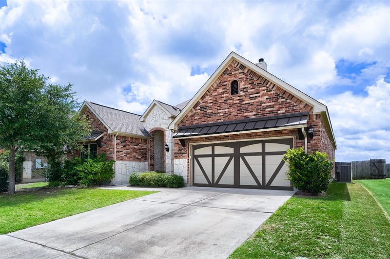 1012 Hillrose DR, Leander, TX 78641