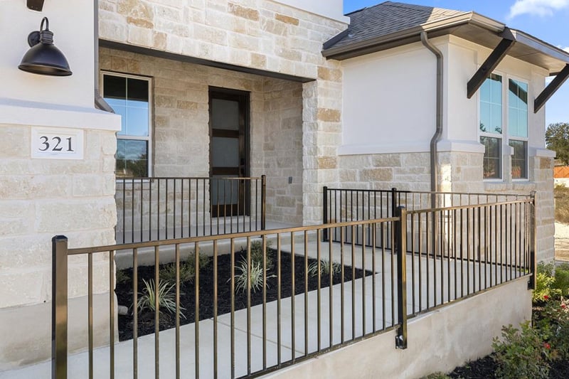 321 Smoke Signal Ct, Liberty Hill, TX 78642