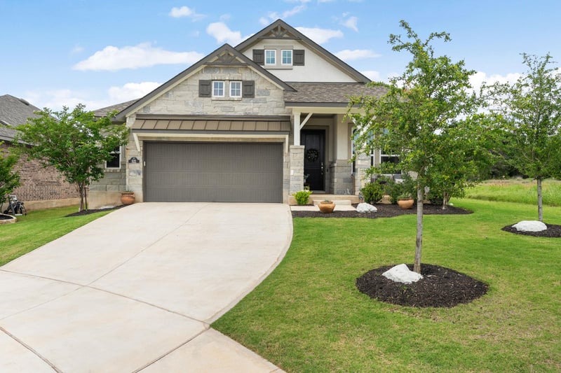 521 Crossvine TRL, Georgetown, TX 78628