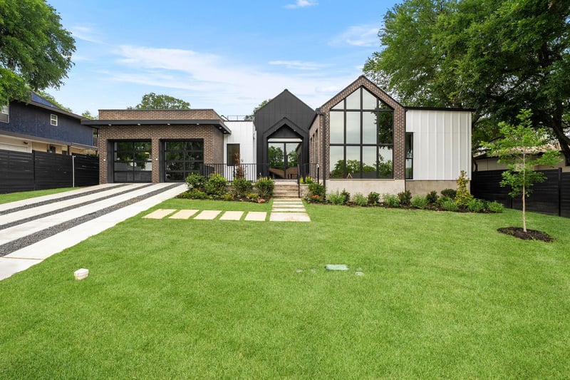 1910 Crooked LN, Austin, TX 78741
