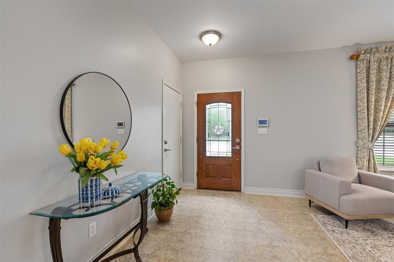 219 Wildwood DR, Georgetown, TX 78633
