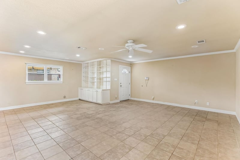 1919 American DR #B-110, Lago Vista, TX 78645