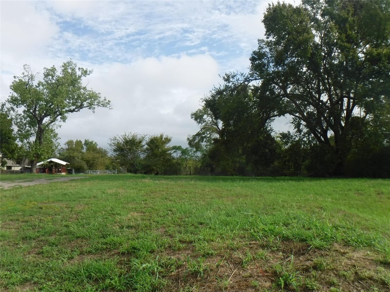 524 Old McDade Rd Old Mcdade RD, Elgin, TX 78621