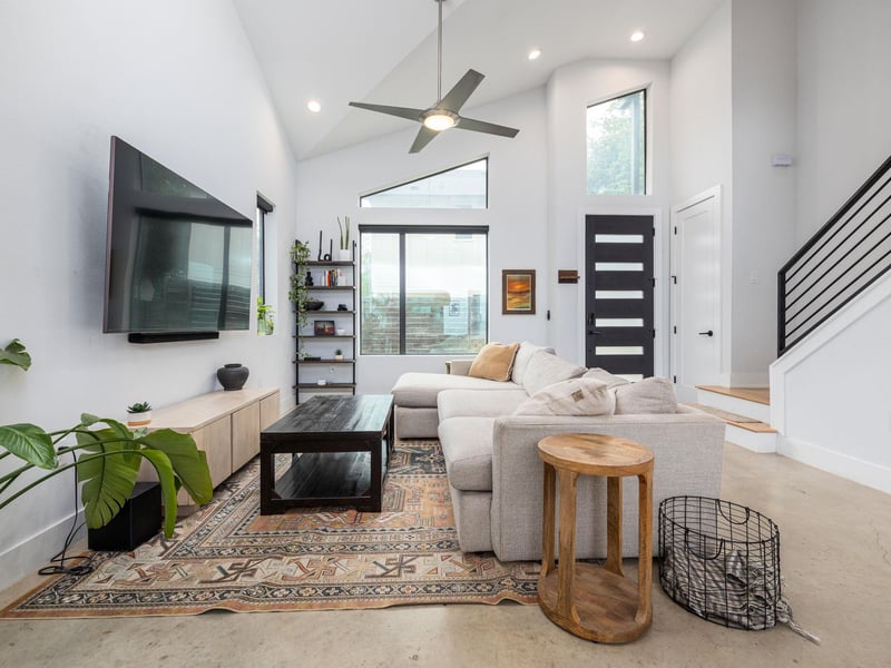 2909 3rd ST #2, Austin, TX 78702