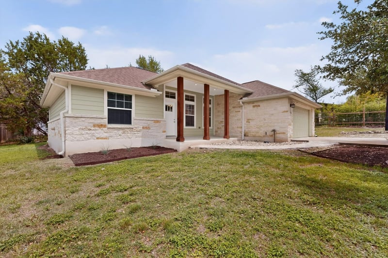 5 Las Flores DR, Wimberley, TX 78676