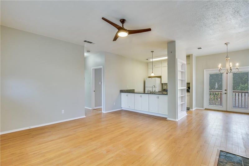 3011 Fruth ST #302, Austin, TX 78705