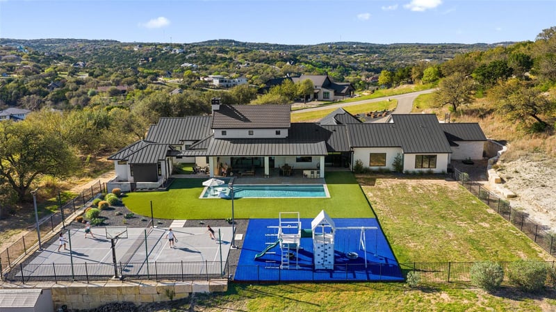 19409 Sean Avery Pa, Spicewood, TX 78669
