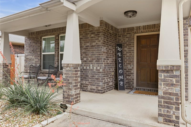 486 Pond View Ps, Buda, TX 78610
