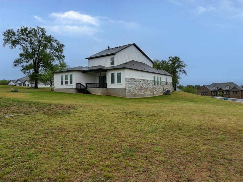 116 Merlin CT, Cedar Creek, TX 78612