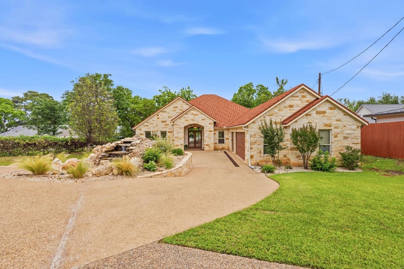 5100 Fm 2147 RD, Horseshoe Bay, TX 78657