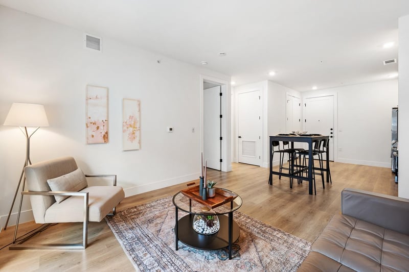 1701 Simond Ave #201, Austin, TX 78723