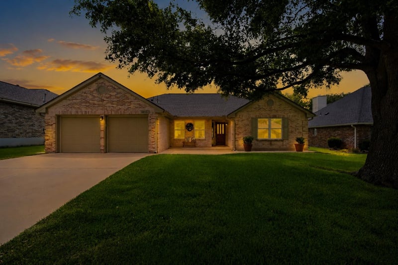 1015 Pecan Creek DR, Pflugerville, TX 78660