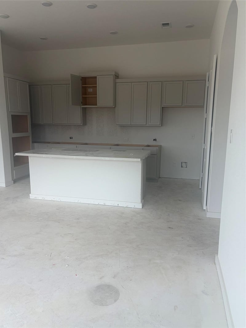 401 Raleigh DR, Georgetown, TX 78633