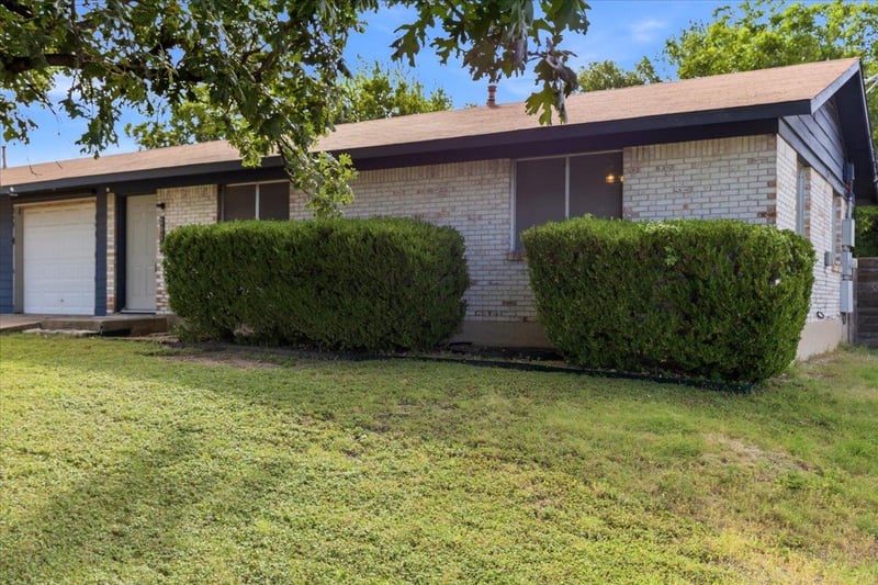 207 Noton ST #A, Pflugerville, TX 78660