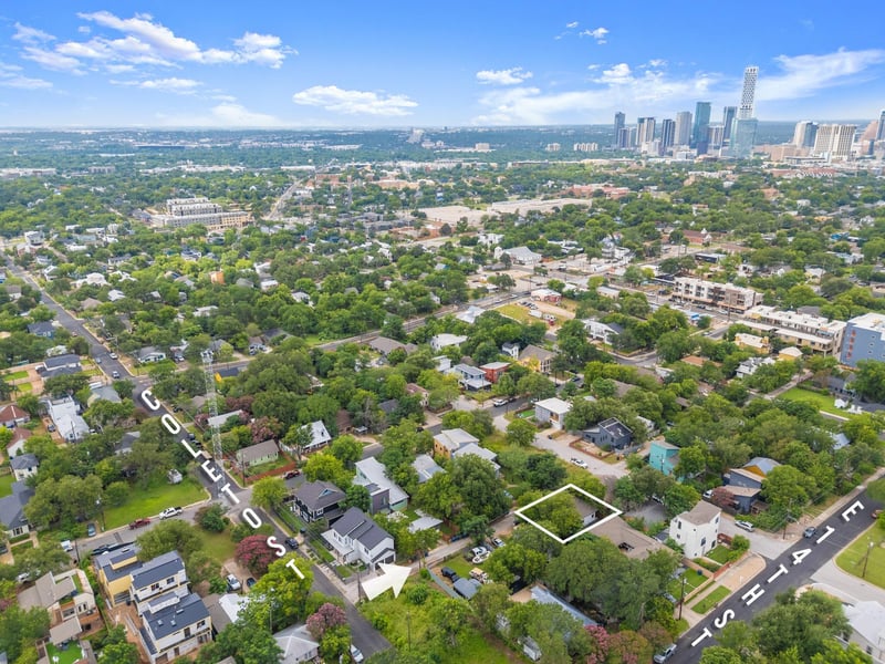 2103 14th ST #B, Austin, TX 78702