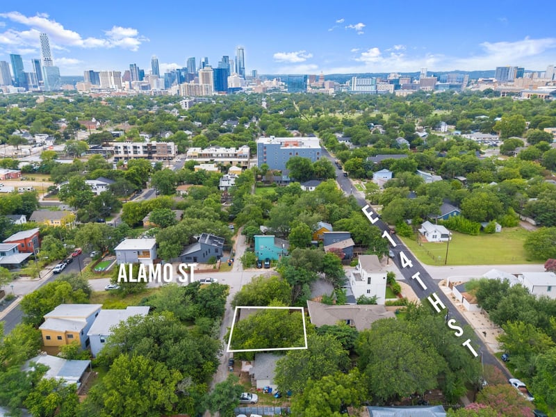 2103 14th ST #B, Austin, TX 78702