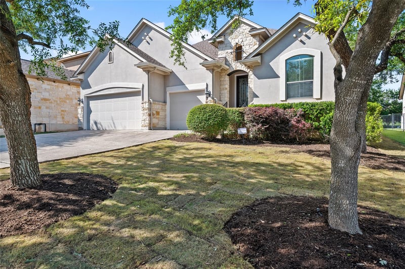 4512 Pyrenees Ps, Bee Cave, TX 78738