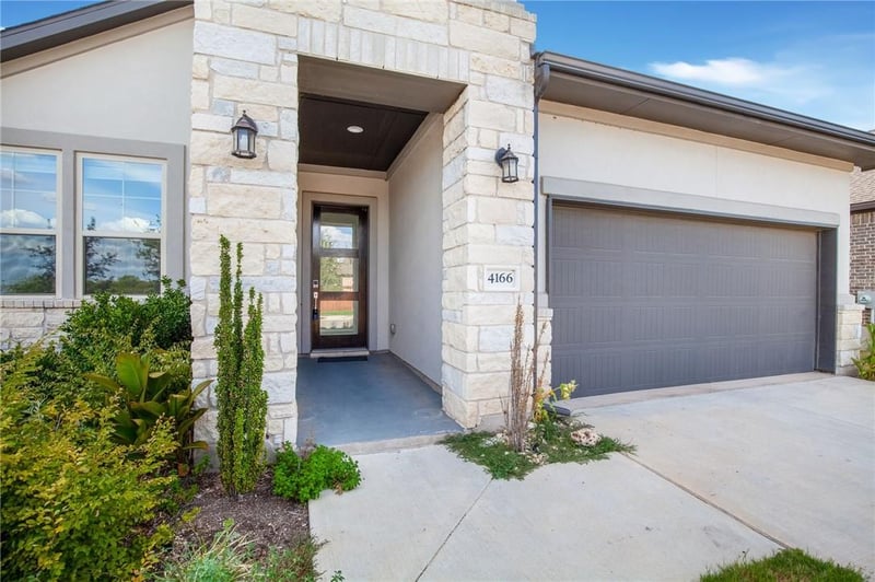 4166 Kingsley Ave, Round Rock, TX 78681