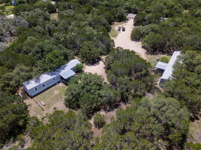 502 Wayside DR, Wimberley, TX 78676