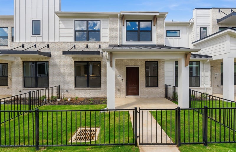 1280 E Main ST #604, Round Rock, TX 78664