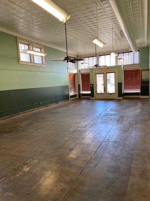 321 Main ST, Taylor, TX 76574