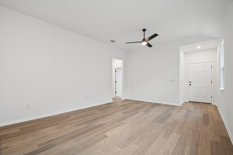 367 Porter Country PKWY, Buda, TX 78610