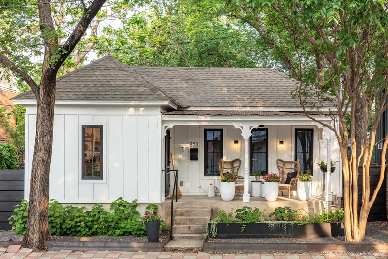 303 Navasota ST, Austin, TX 78702