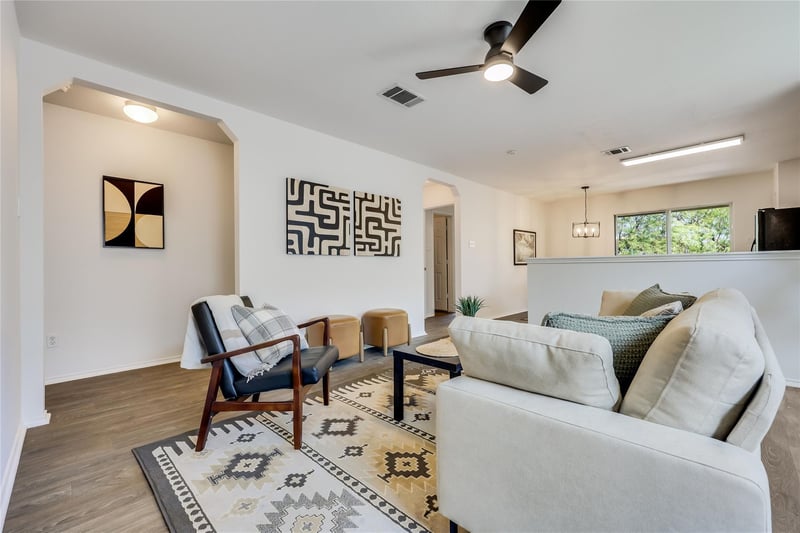 11321 Autumn Ash DR, Manchaca, TX 78652
