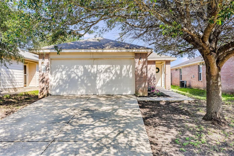 11321 Autumn Ash DR, Manchaca, TX 78652