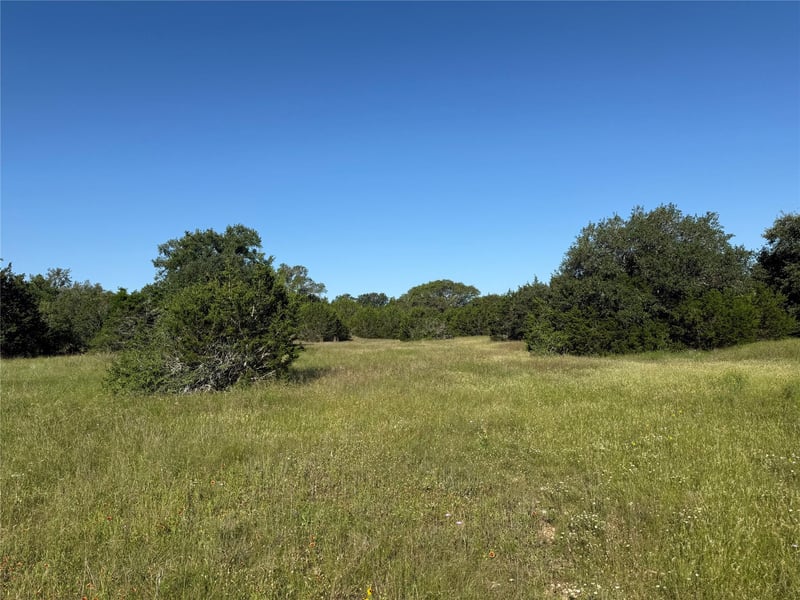 1 Shiny Top Ranch RD, Salado, TX 76571