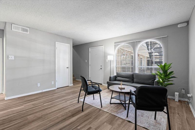 101 E 33rd ST #206, Austin, TX 78705