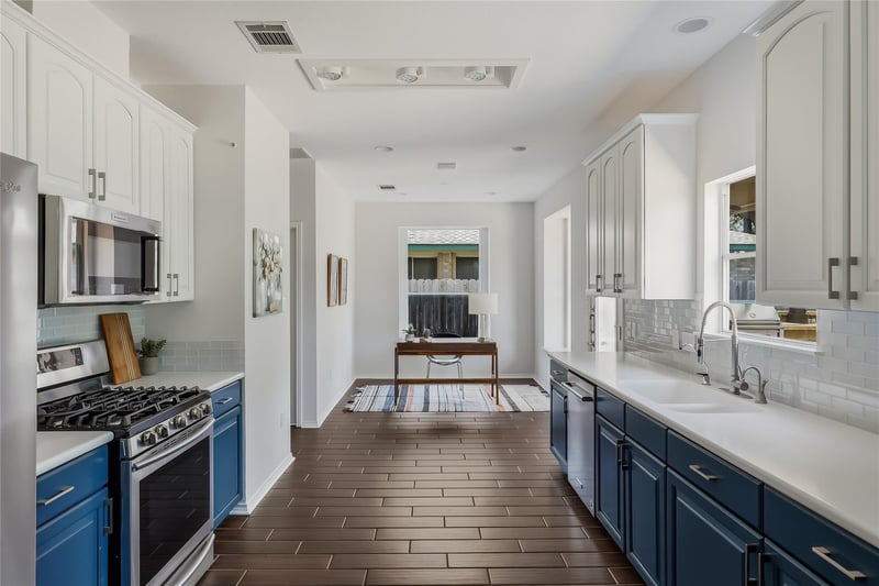 4400 Chickasaw CT, Austin, TX 78749