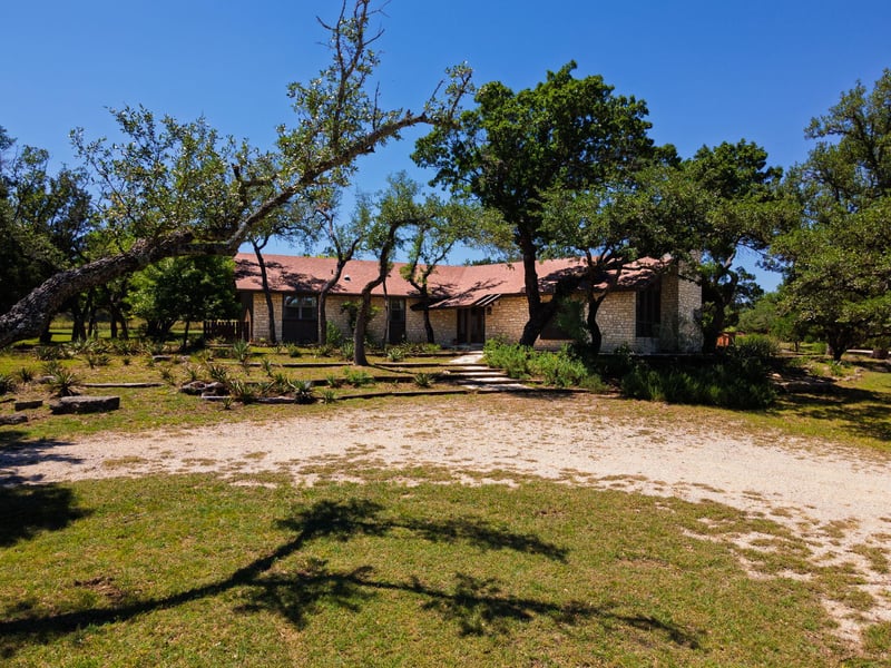 20 Sheppard LN, Lampasas, TX 76550