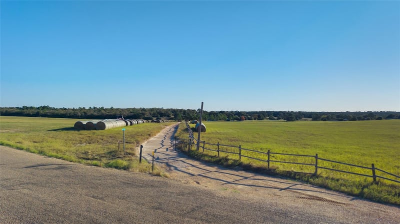 245 Country Lane Tract 2 10 Acres LN, Mcdade, TX 78650