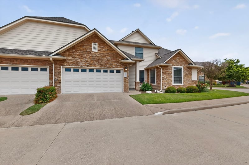 13933 Ashton Woods CIR #71, Austin, TX 78727