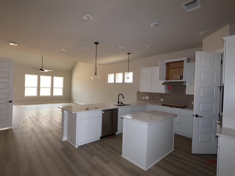 813 Purmela ST, Leander, TX 78641