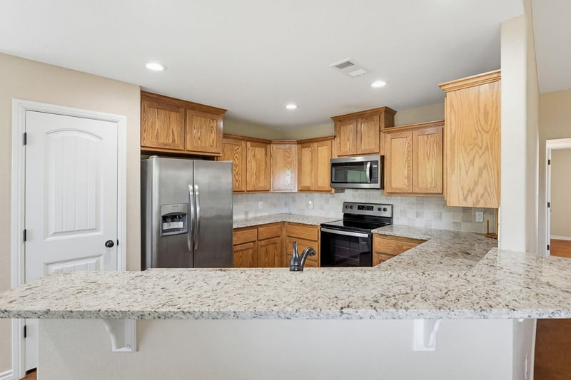 1124 Limestone DR, Lampasas, TX 76550